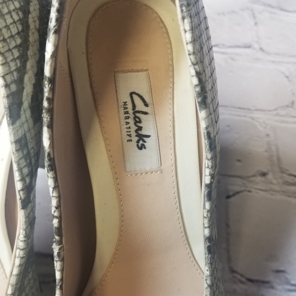 Clarks Narrative snakeskin block heels - Picture 9 of 11